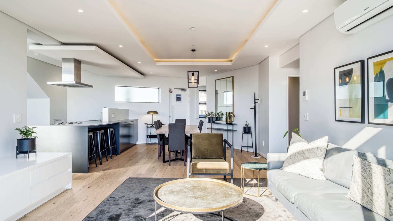 Photo of Livingroom in Three Anchor Bay