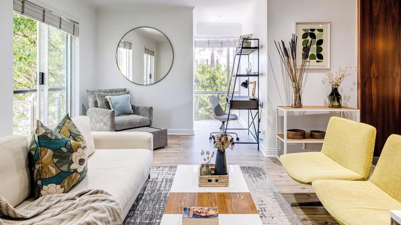 Photo of Livingroom in Mouille Point