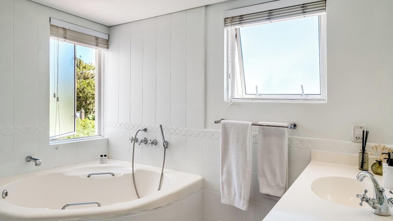 Photo of Bathroom in Mouille Point