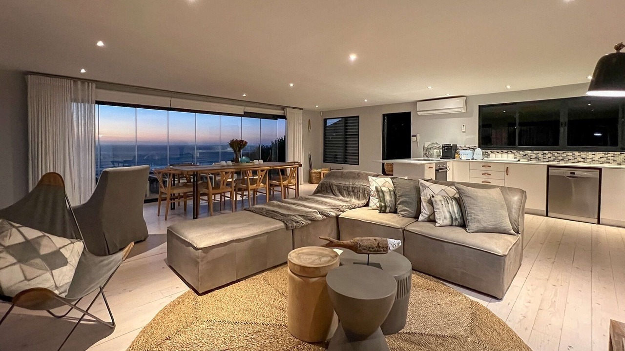 Photo of Livingroom in Scarborough