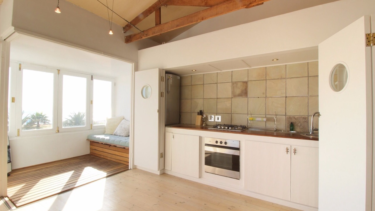 Photo of Kitchen in Mouille Point