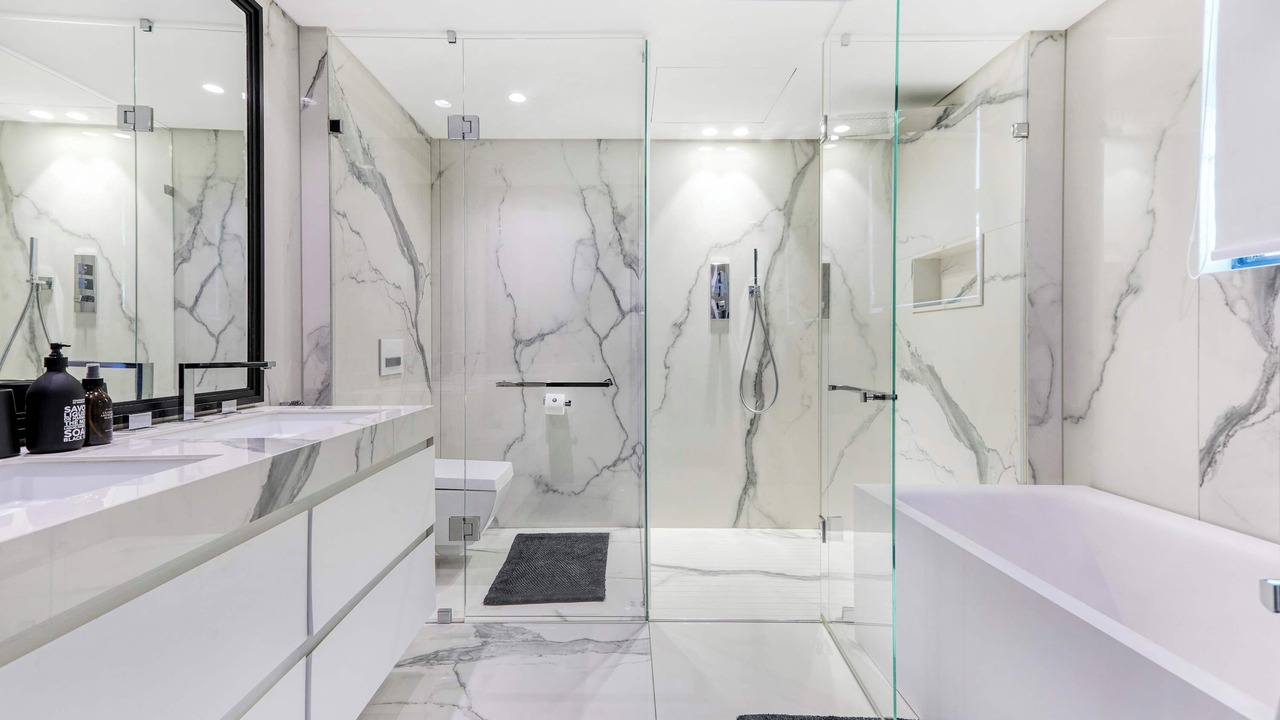 Photo of Bathroom in Bantry Bay
