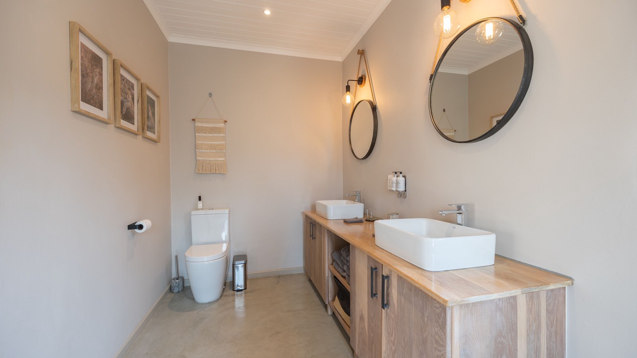 Photo of Bathroom in Hoedspruit