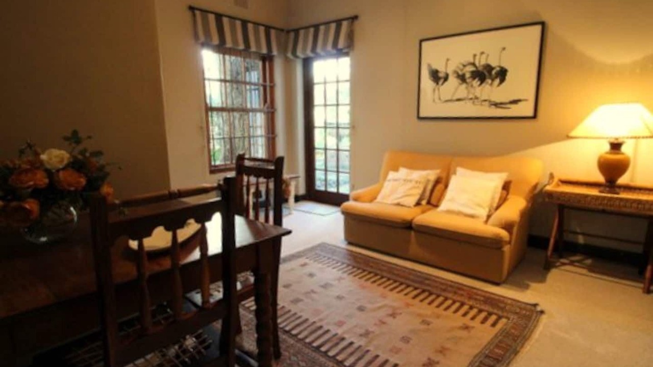 Photo of Livingroom in Claremont