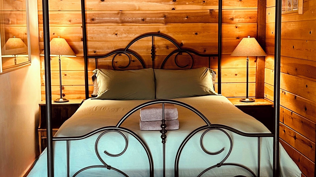 Photo of Bedroom in Albion