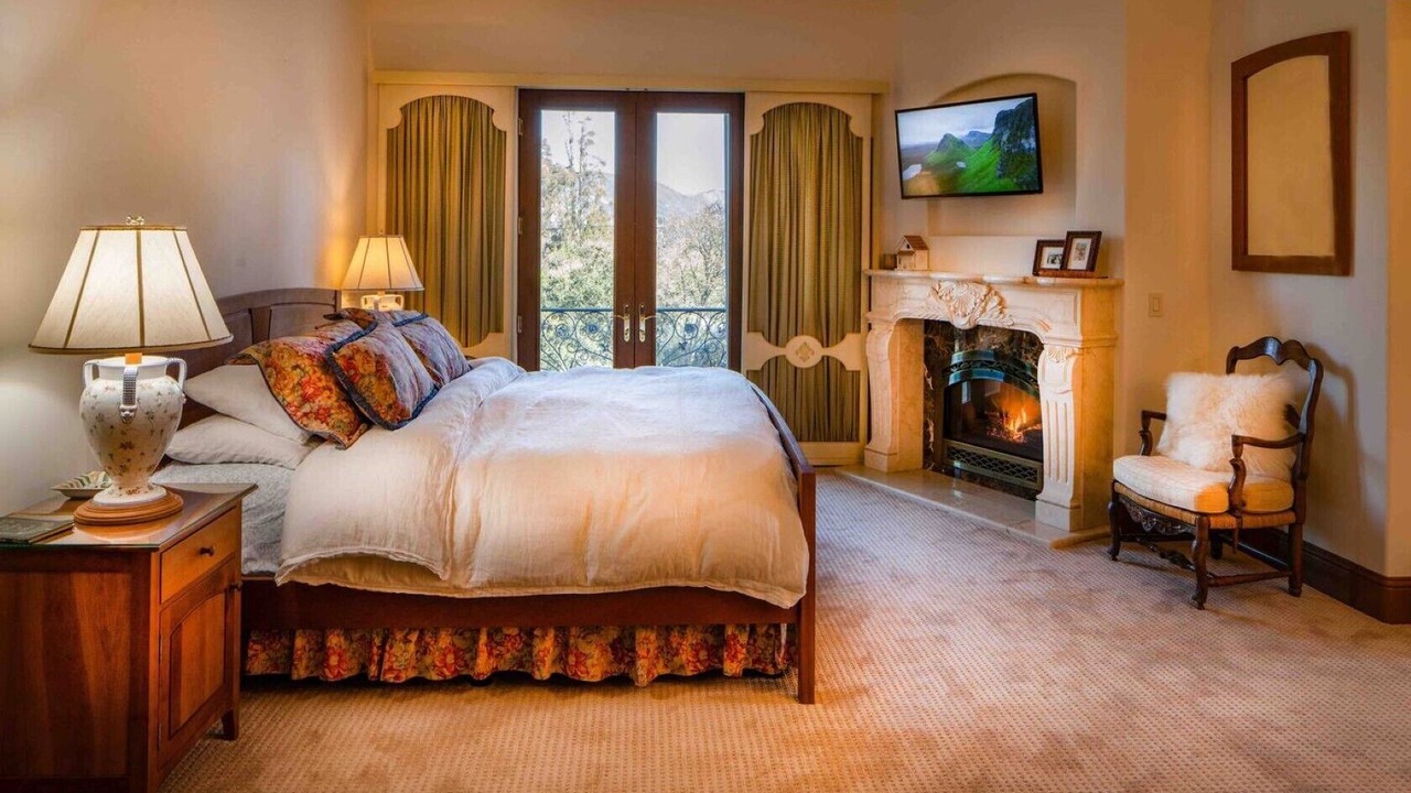 Photo of Livingroom in Scenic Brush Creek