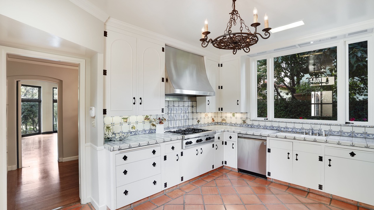 Photo of Kitchen in Crescent Park
