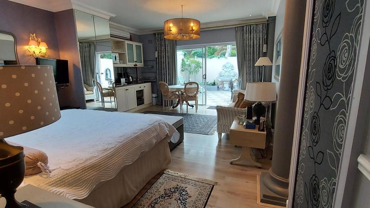 Photo of Bedroom in Somerset West