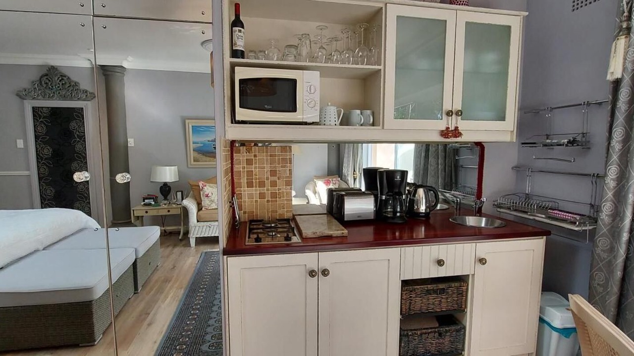Photo of Bedroom in Somerset West