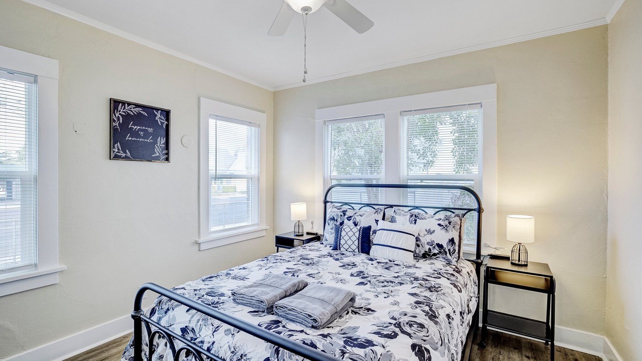 Photo of Bedroom in Lodi