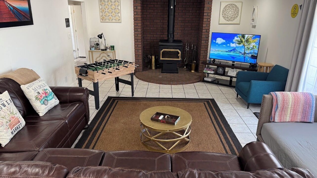 Photo of Livingroom in Acampo