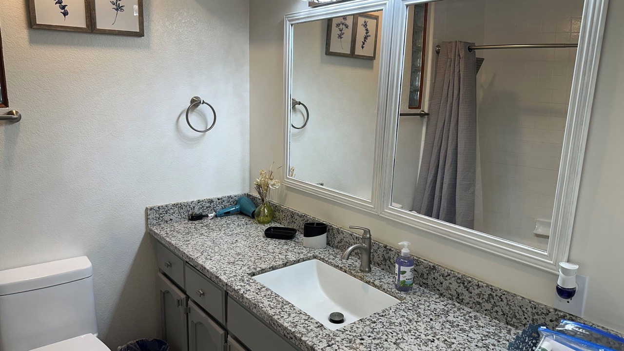 Photo of Bathroom in Acampo
