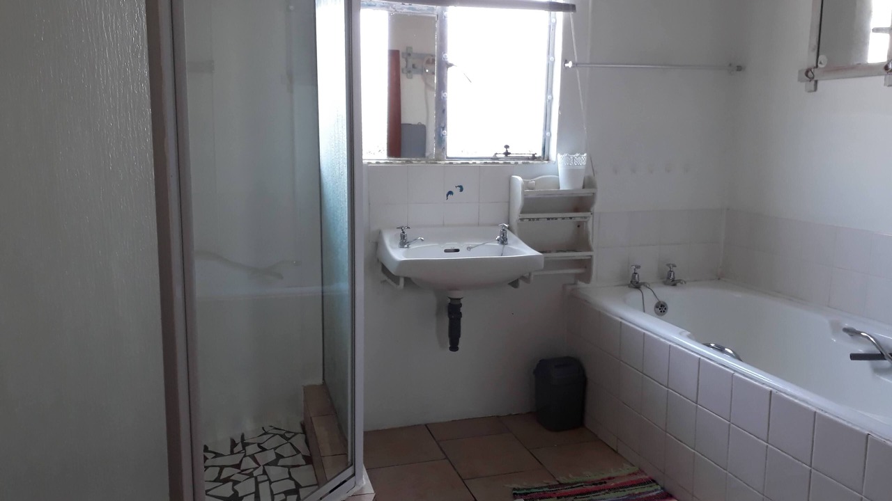 Photo of Bathroom in Hartenbos