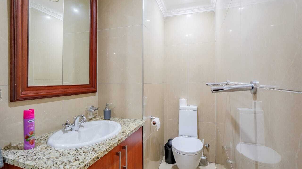 Photo of Bathroom in Durban Point