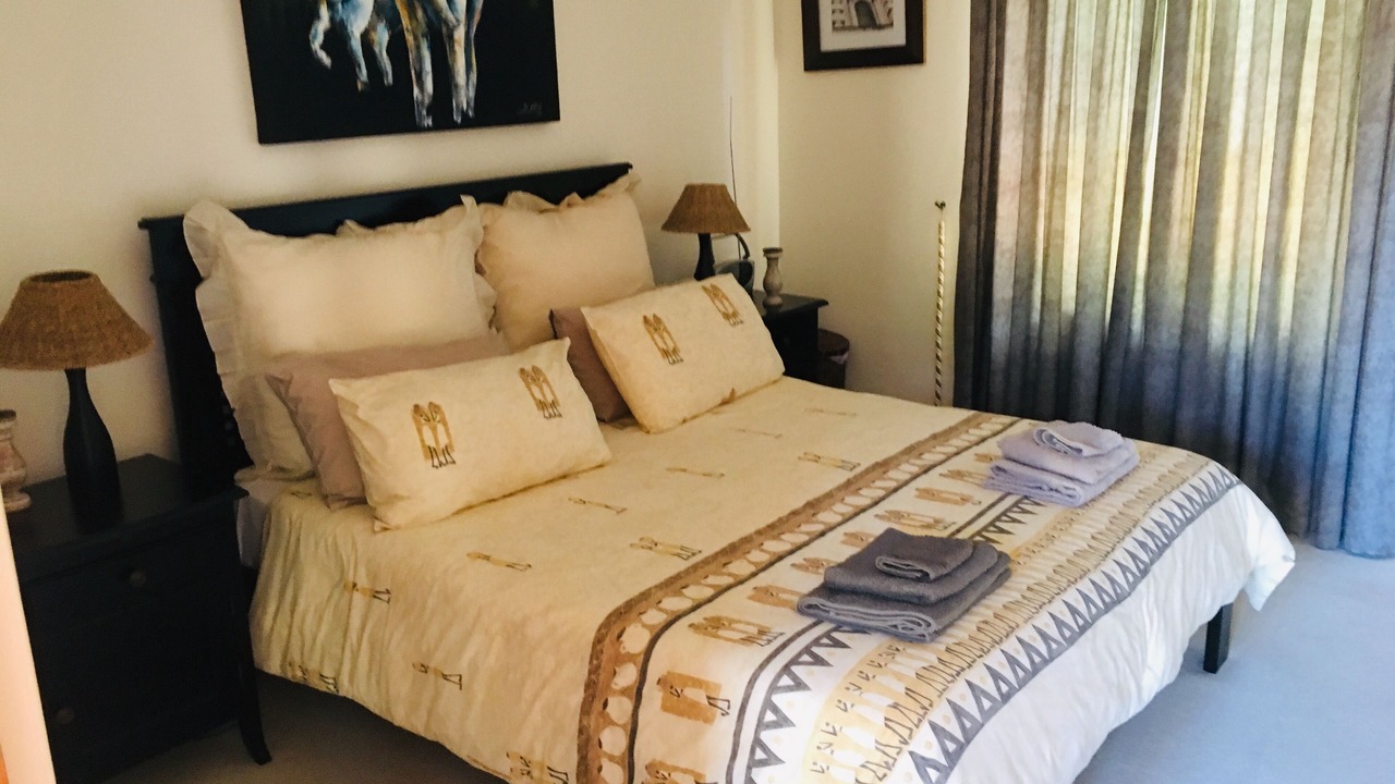 Photo of Bedroom in Somerset West