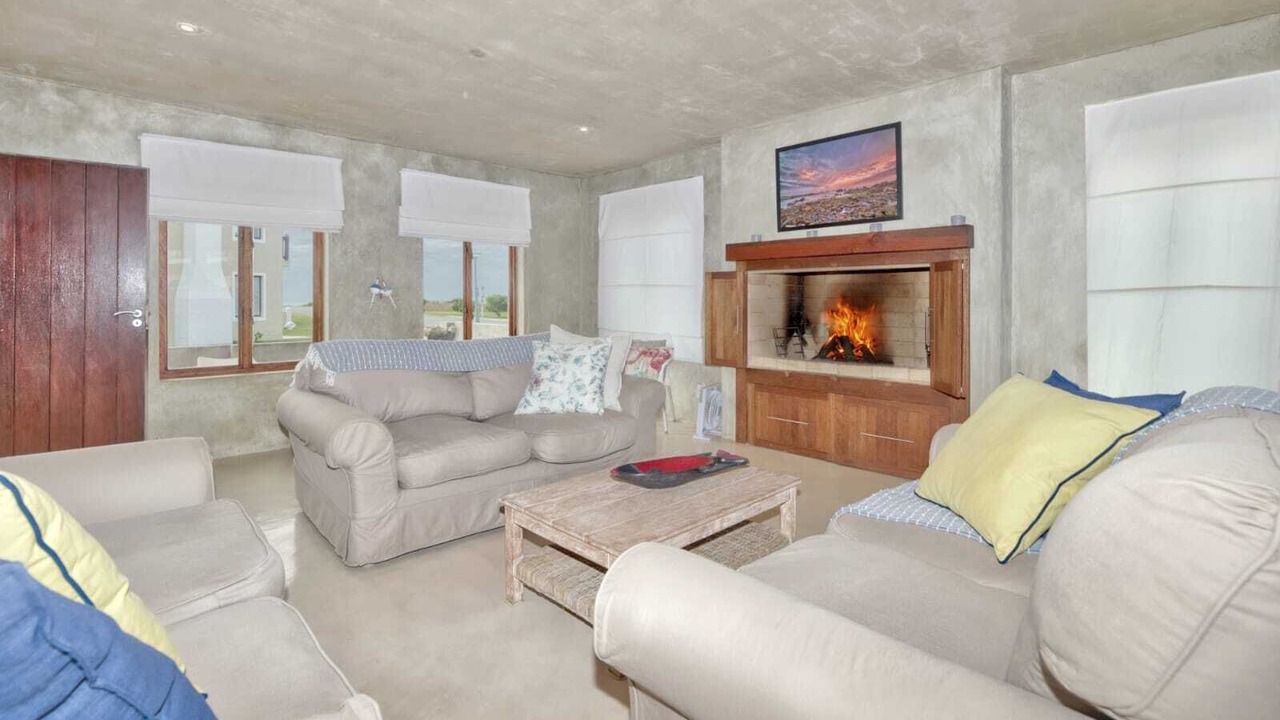 Photo of Livingroom in Struisbaai