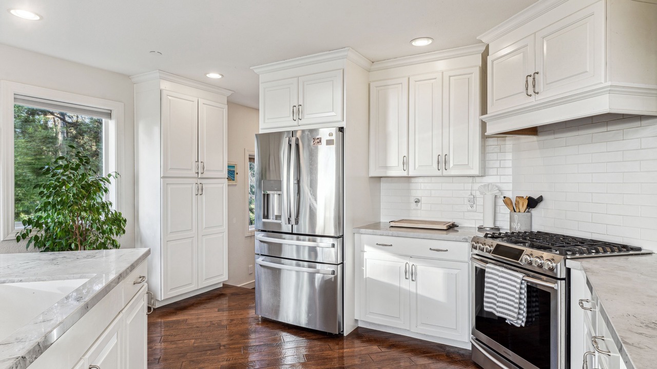 Photo of Kitchen in El Granada