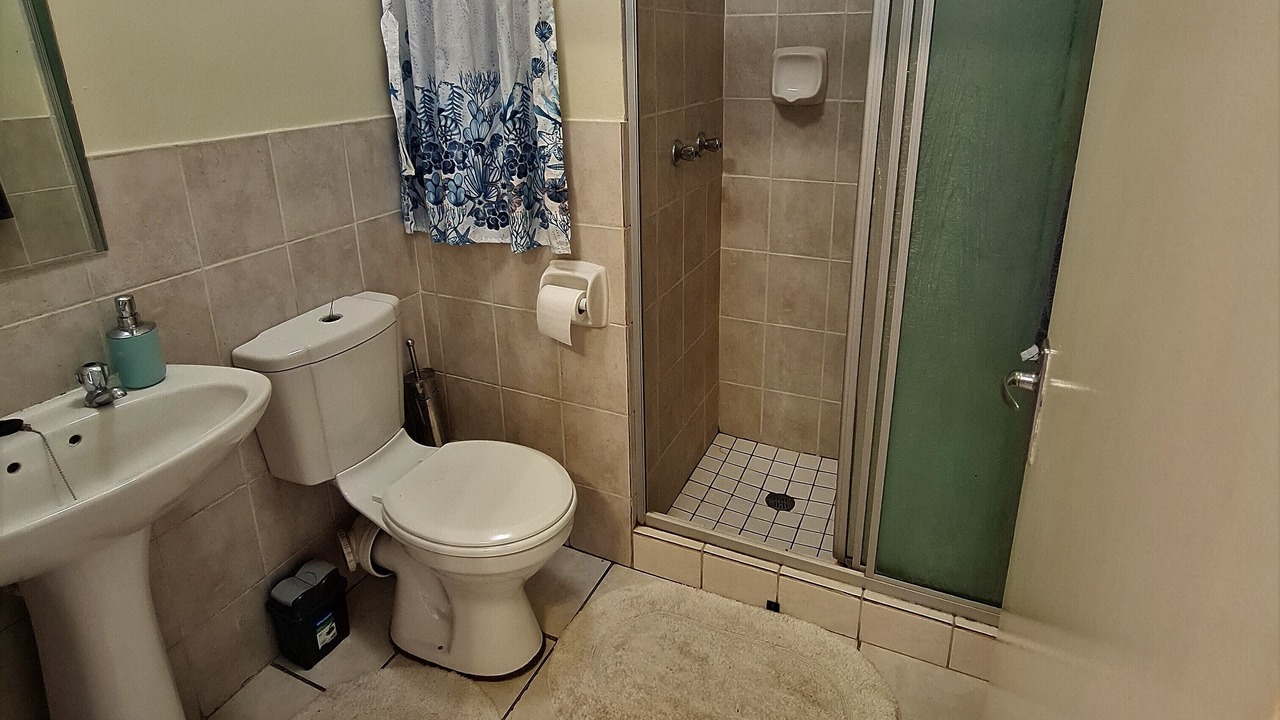 Photo of Bathroom in Menlyn