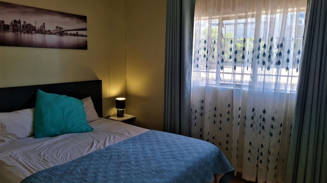 Photo of Bedroom in Menlyn