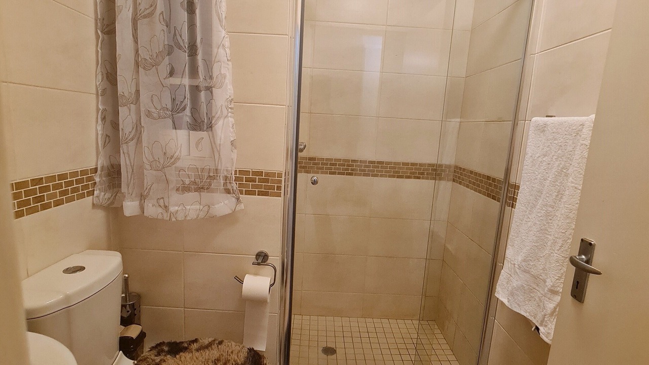 Photo of Bathroom in Menlyn