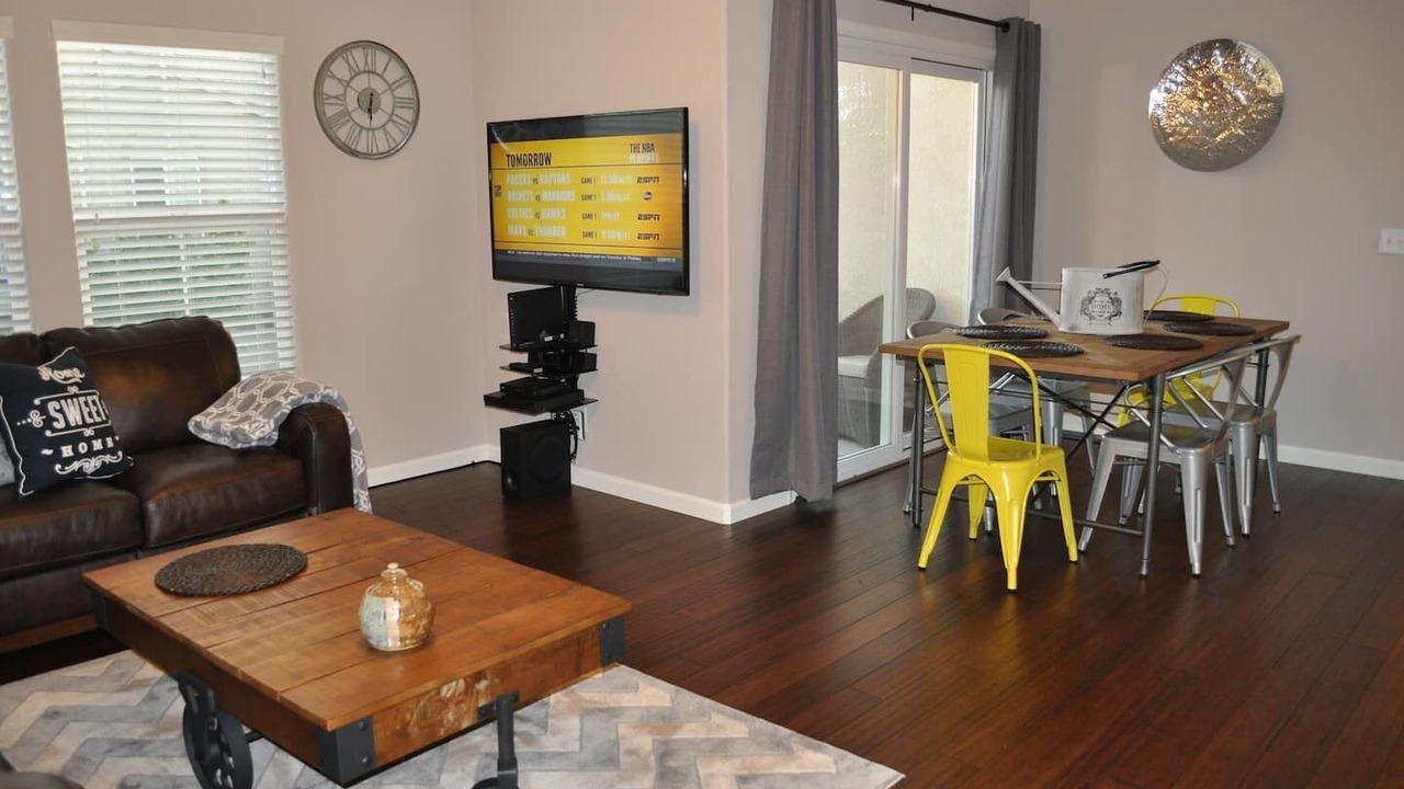Photo of Livingroom in North Natomas