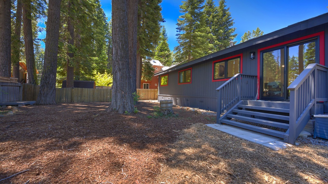 Photo of Outdoor in Comstock Acres