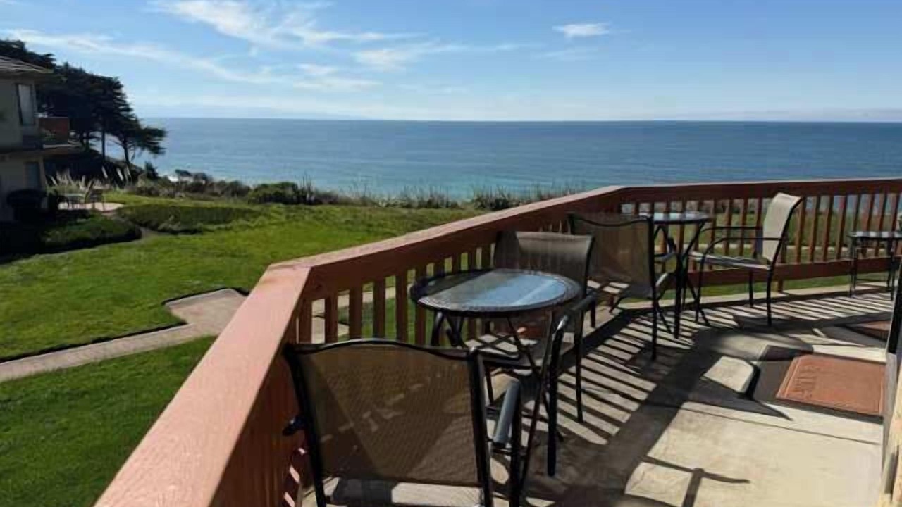 Photo of Patio Balcony in Rio del Mar