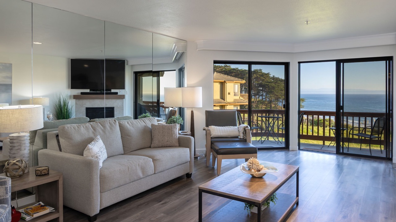 Photo of Bedroom in Rio del Mar