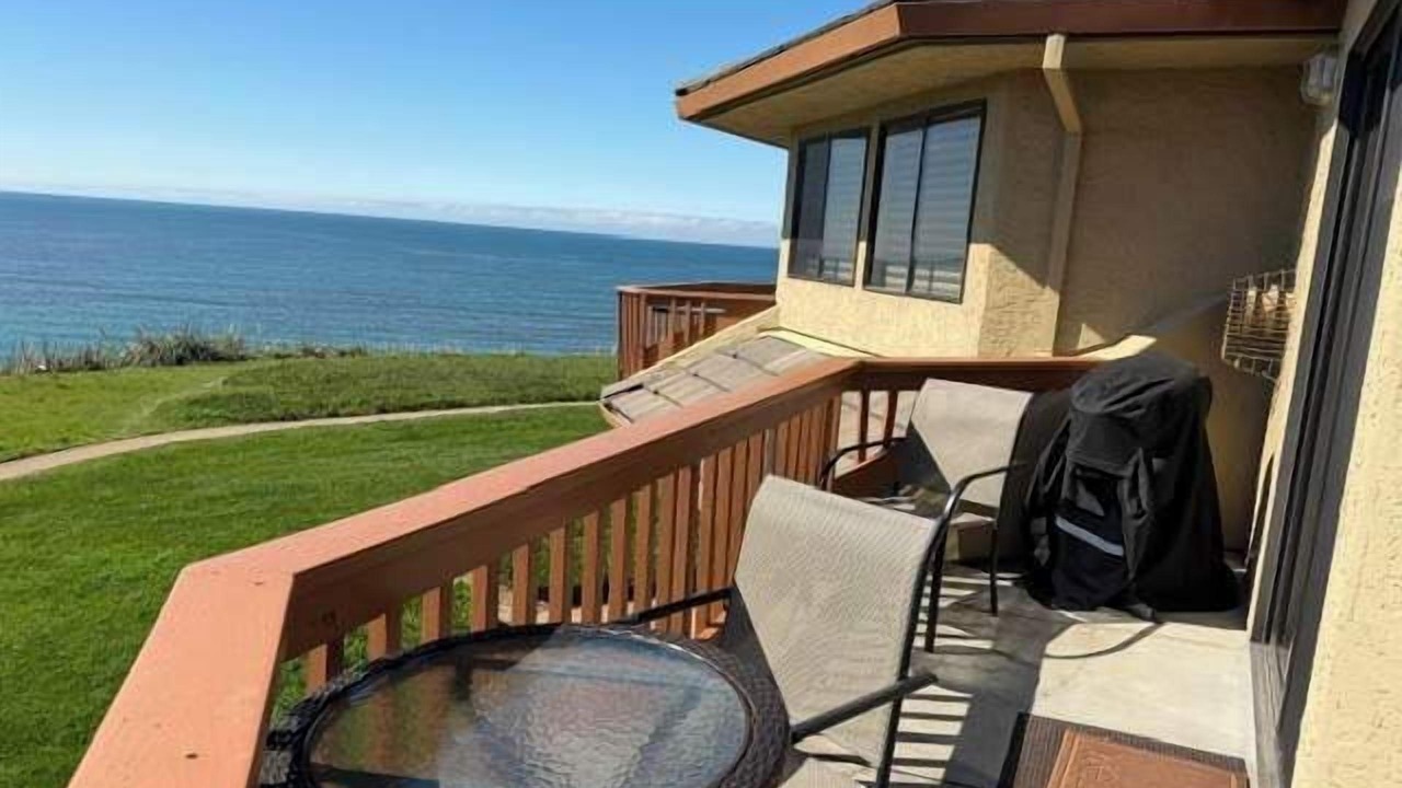 Photo of Patio Balcony in Rio del Mar