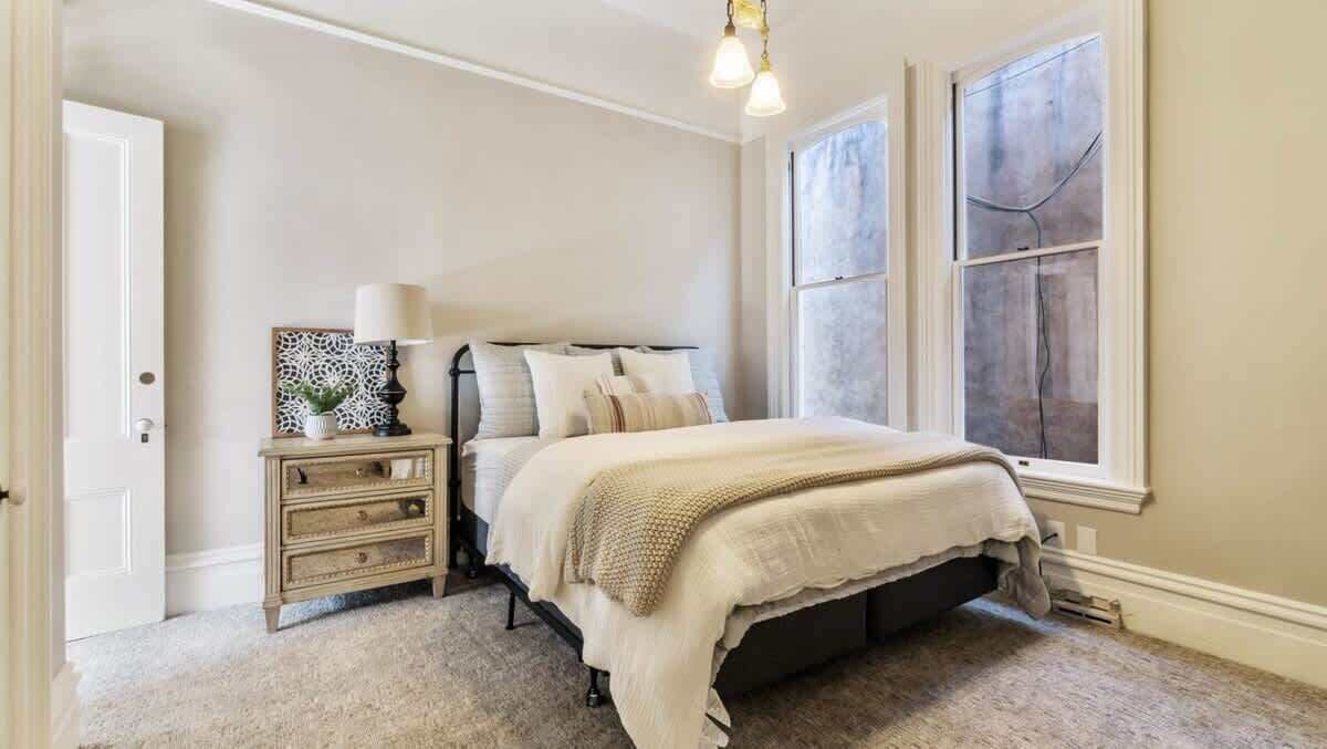Photo of Bedroom in Downtown Sacramento