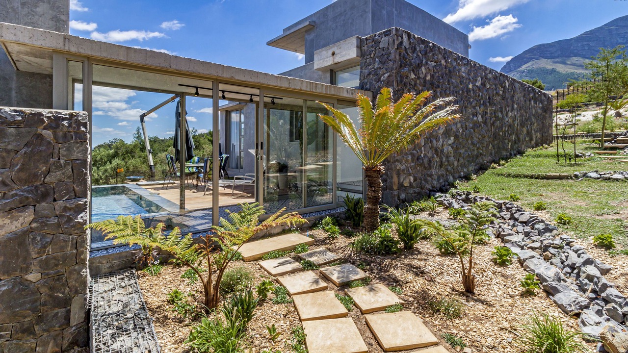 Photo of Patio Balcony in Helderberg Rural