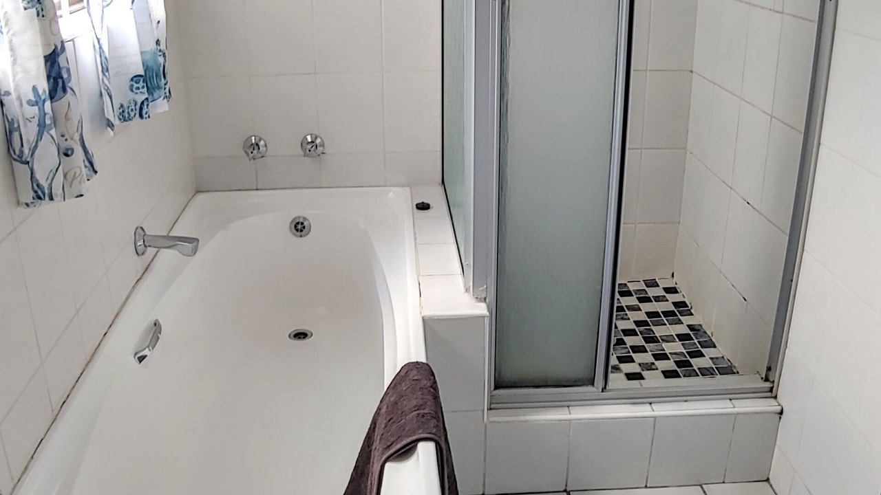 Photo of Bathroom in Strand