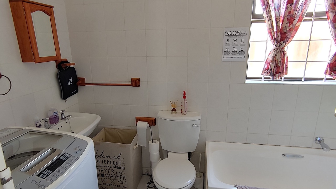 Photo of Bathroom in Strand