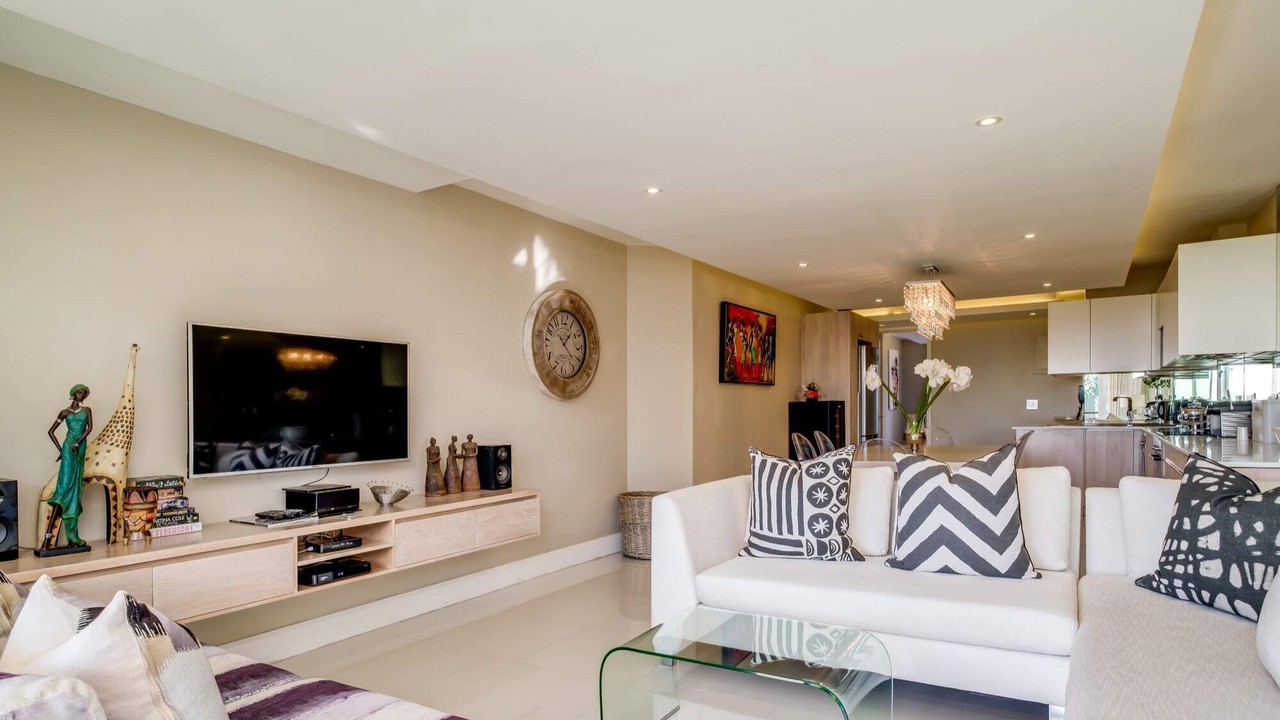 Photo of Livingroom in Mouille Point