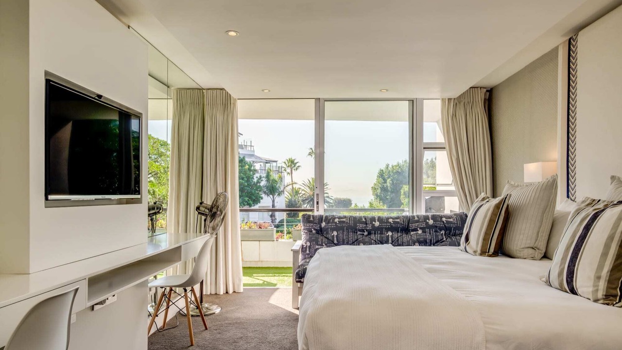 Photo of Bedroom in Mouille Point
