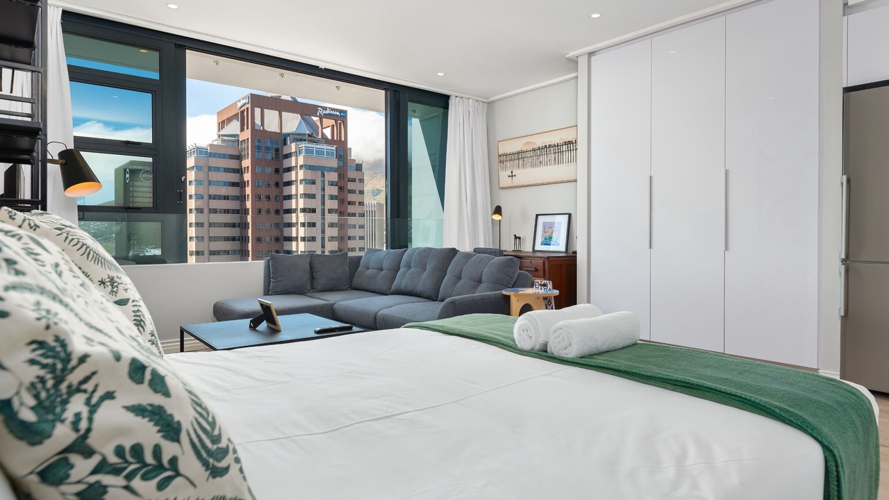 Photo of Bedroom in Cape Town City Centre