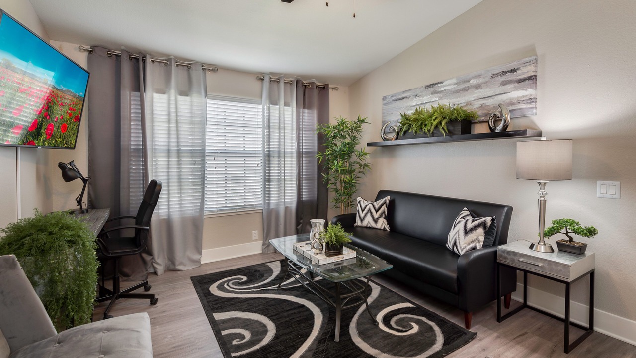 Photo of Livingroom in Roseville