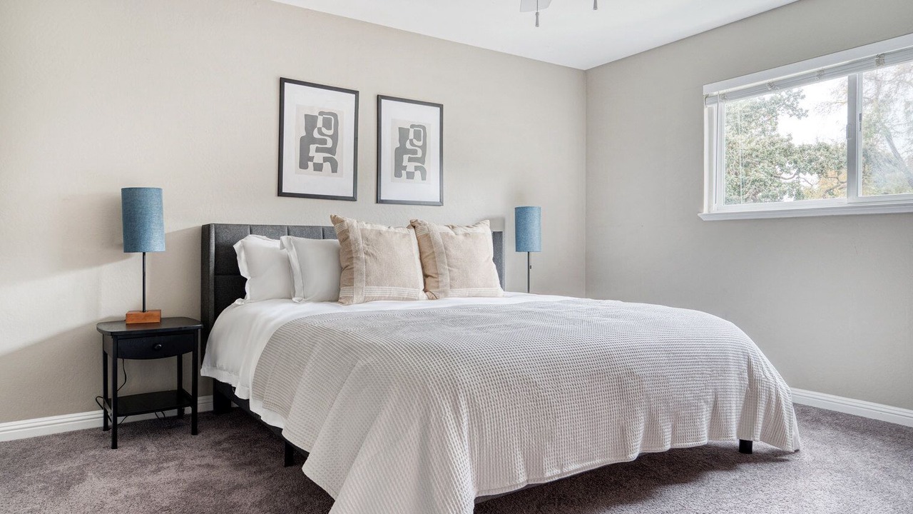 Photo of Bedroom in Central San Mateo