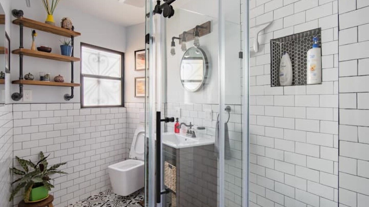 Photo of Bathroom in Eureka Valley