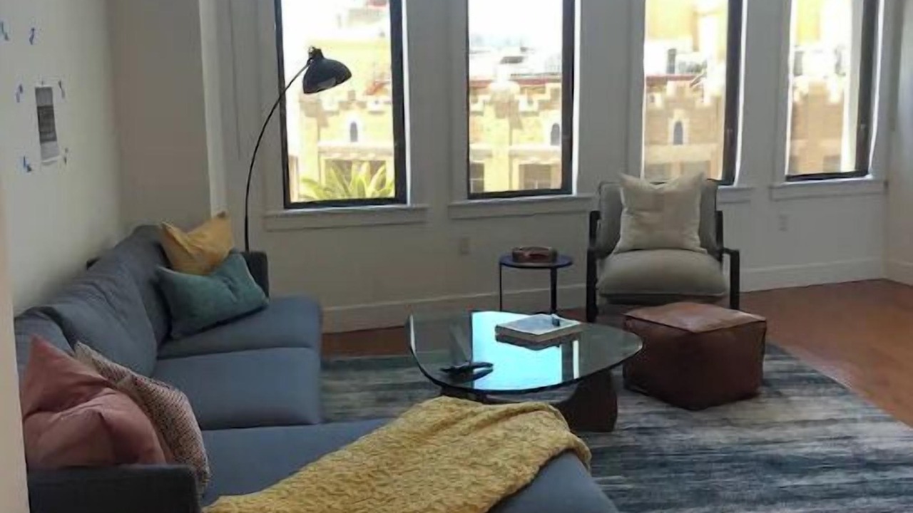 Photo of Livingroom in Uptown Oakland