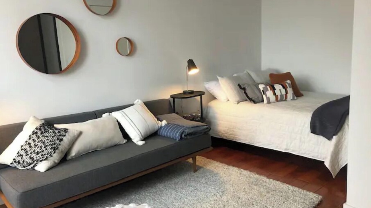 Photo of Bedroom in Uptown Oakland