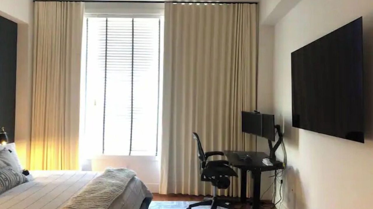 Photo of Bedroom in Uptown Oakland