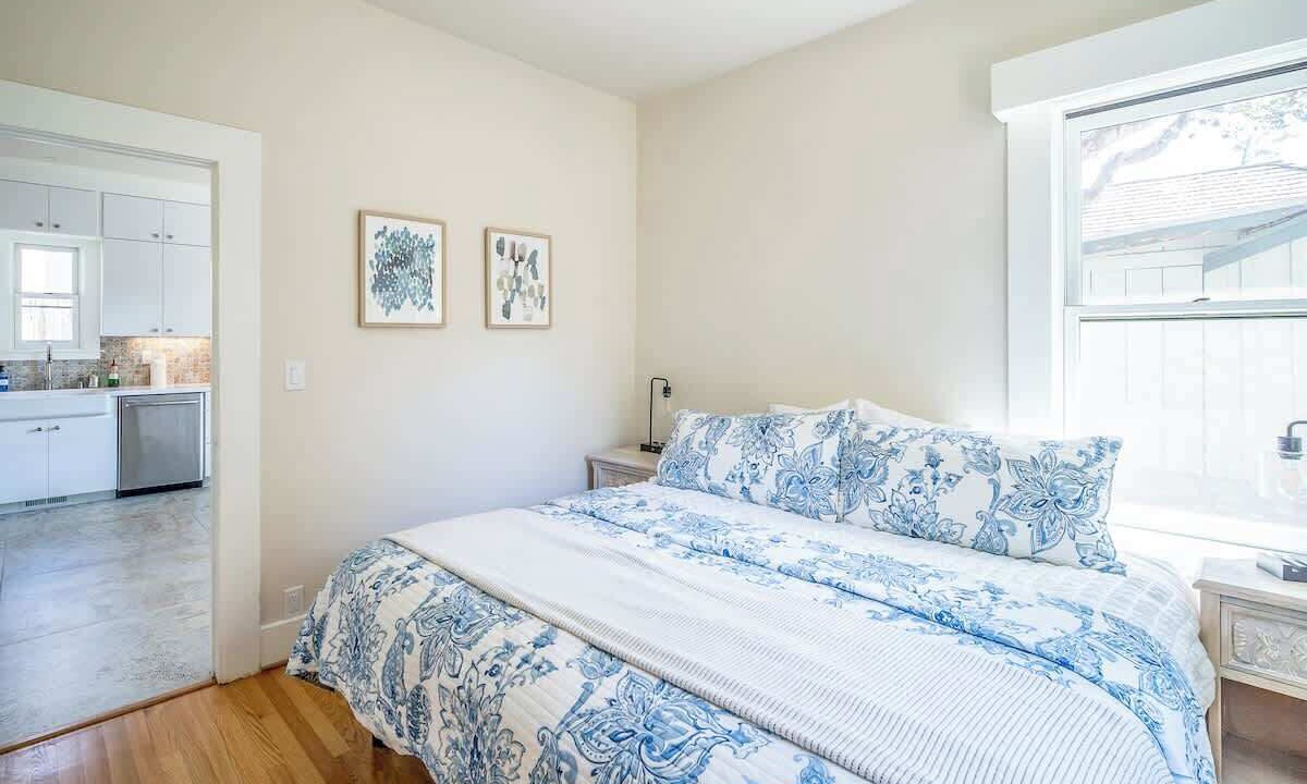 Photo of Bedroom in Golden Rectangle