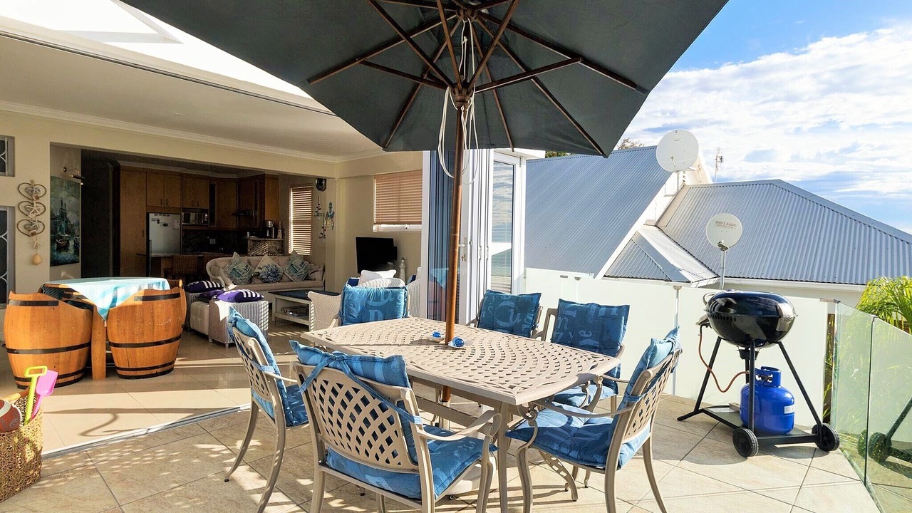 Photo of Outdoor in Gordons Bay Central