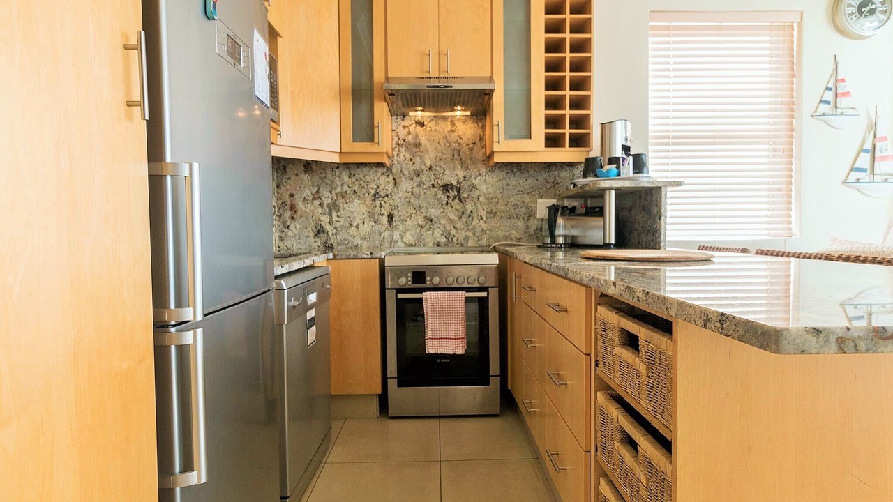 Photo of Kitchen in Gordons Bay Central