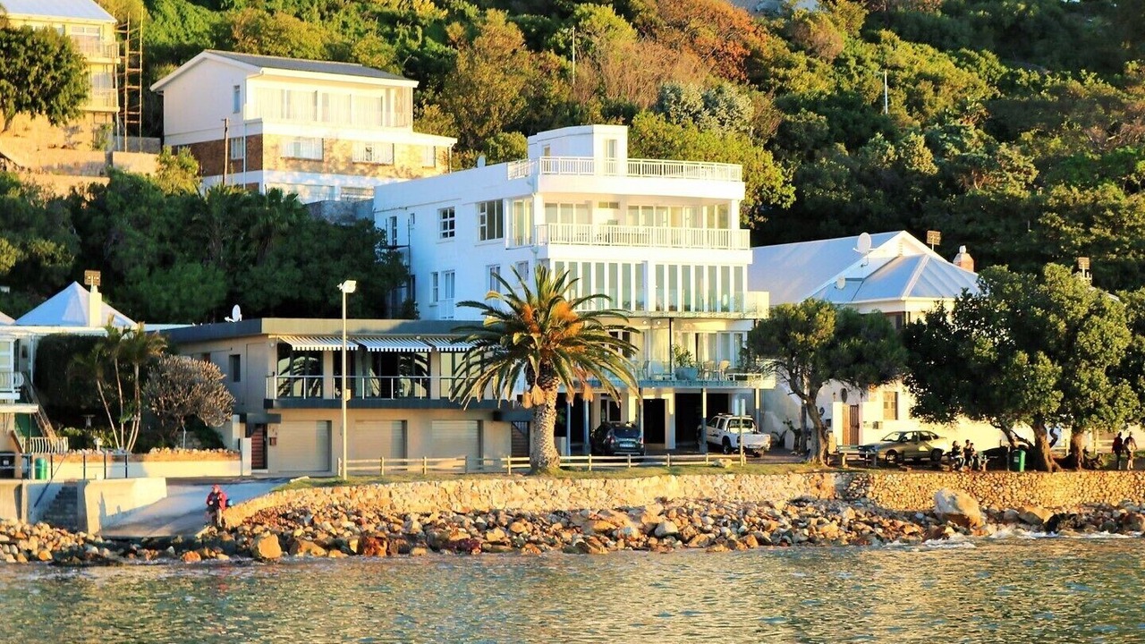 Photo of Outdoor in Gordons Bay Central