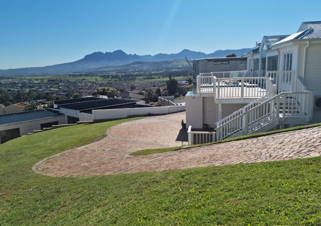 Photo of Outdoor in Mountainside