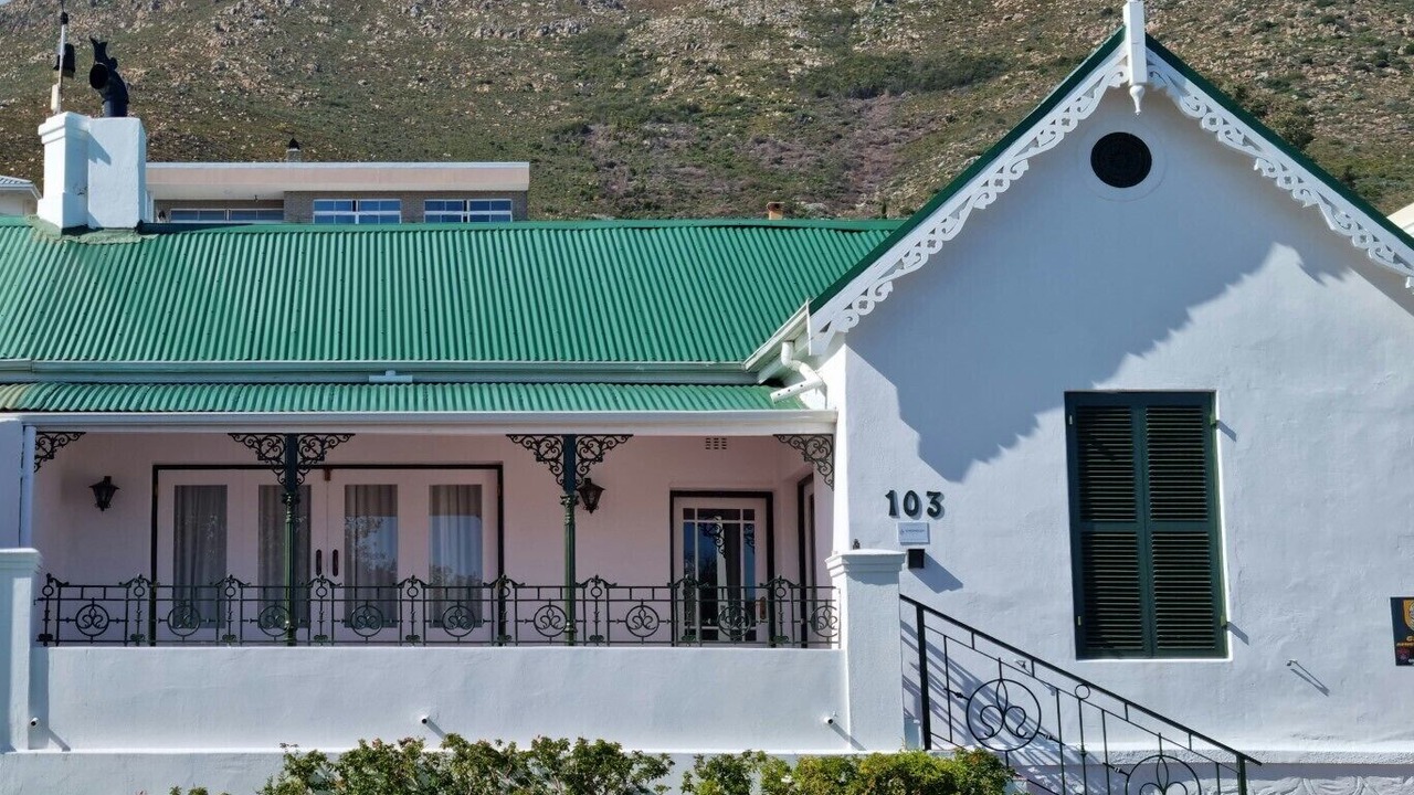 Photo of Outdoor in Gordons Bay Central