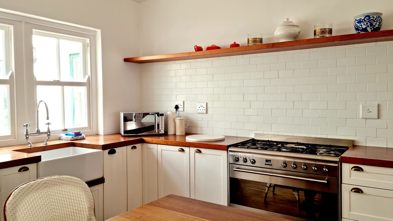 Photo of Kitchen in Gordons Bay Central