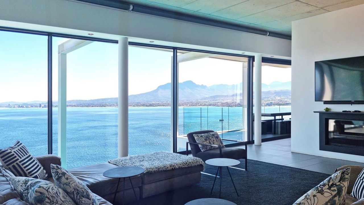 Photo of Livingroom in Mountainside